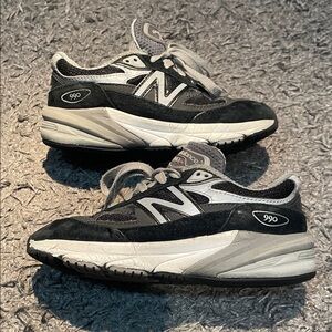 New balance 990 v6